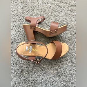 Soda Brand New Heels Size 6